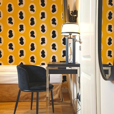 Altes Zollhaus Hotel Ринтелн Екстериор снимка