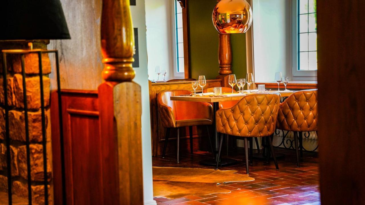Altes Zollhaus Hotel Ринтелн Екстериор снимка