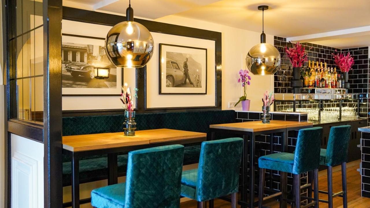 Altes Zollhaus Hotel Ринтелн Екстериор снимка