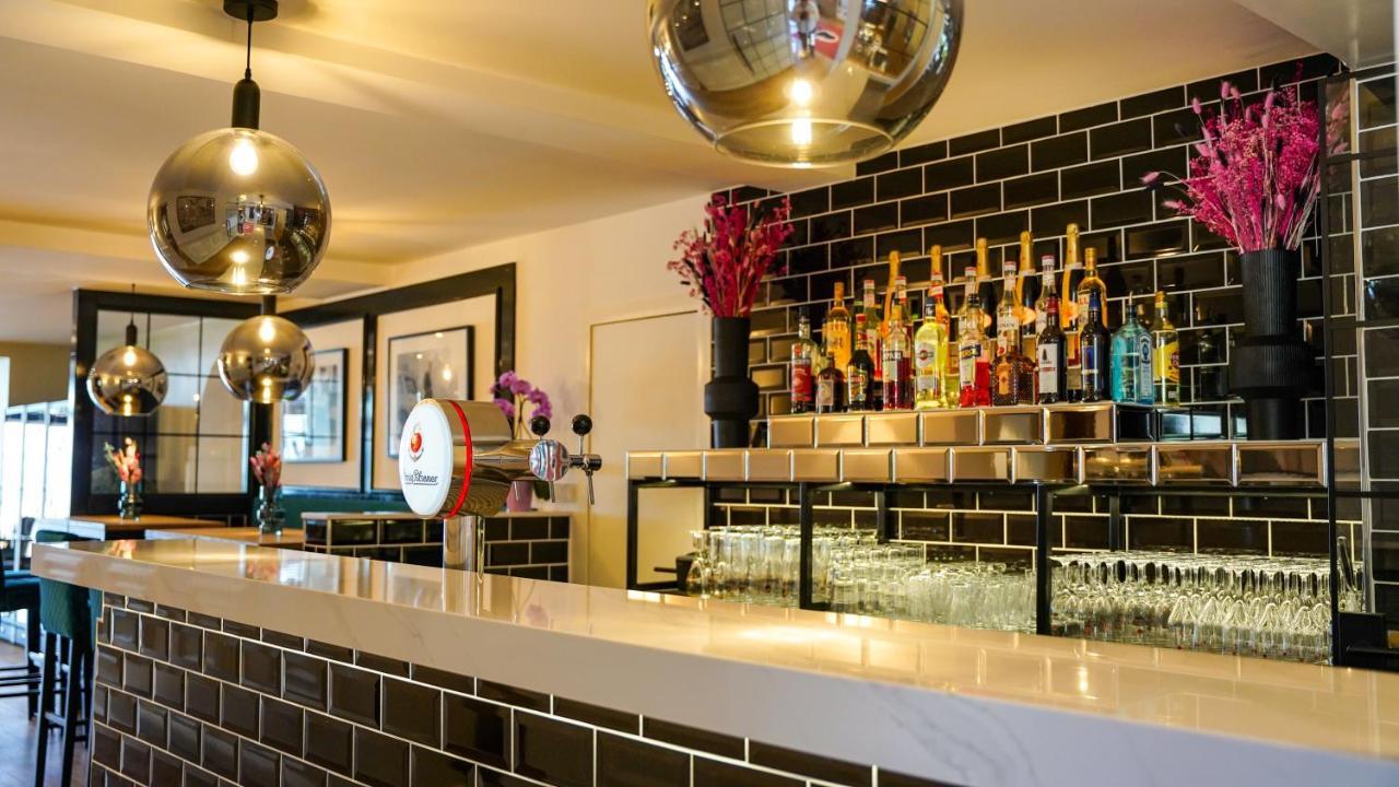 Altes Zollhaus Hotel Ринтелн Екстериор снимка